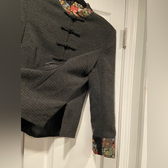 April Cornell Size S Asian Inspired Gray Blazer Silky Appliqué Rope Buttons - Picture 10 of 14